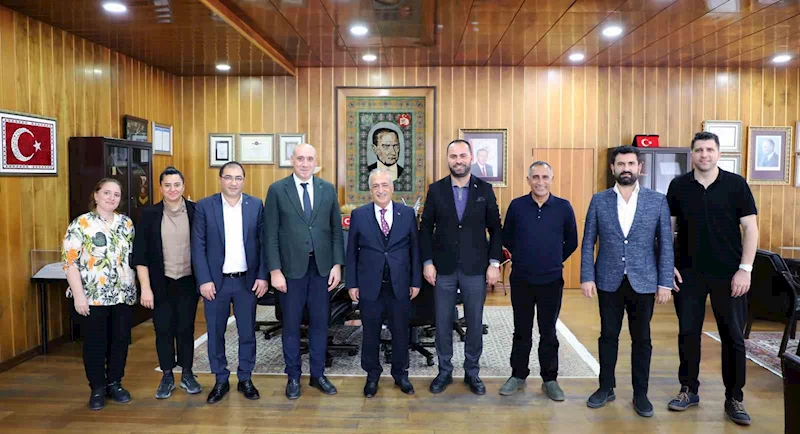 TİESF Başkanı Kerim Vural’dan Rektör Çomaklı’ya ziyaret

