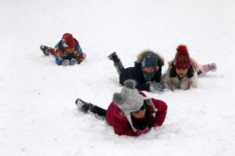 Erzincan’da eğitime kar tatili
