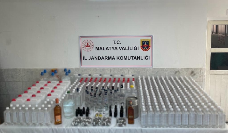 Malatya’da 930 litre kaçak alkol ele geçirildi
