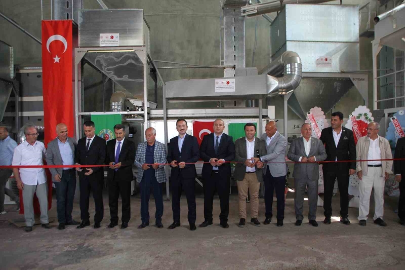 Malazgirt’te tohum eleme tesisi açıldı
