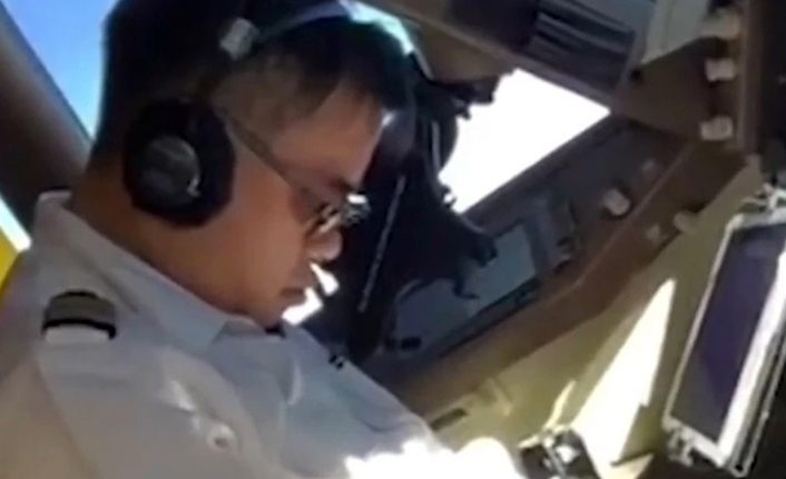 Dev yolcu uçağının pilotu uçuş sırasında uyuyakaldı
