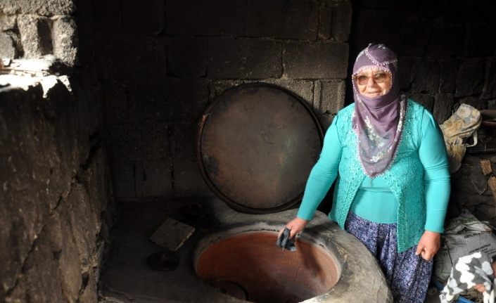 55 yaşındaki kadın çocuklarının isteğiyle köye muhtar adayı oldu