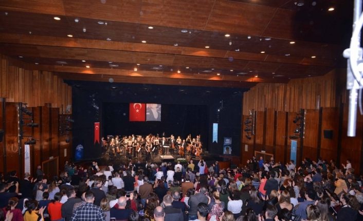 İstanbul Devlet Senfoni Orkestrası’na Kocaeli’de yoğun ilgi