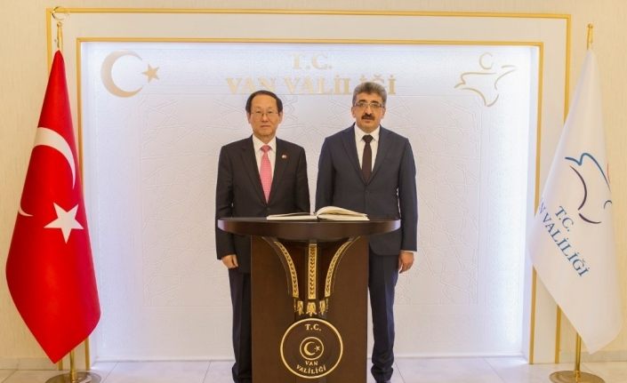 Kore Büyükelçisi Hongghi Choi’den Vali Bilmez’e ziyaret