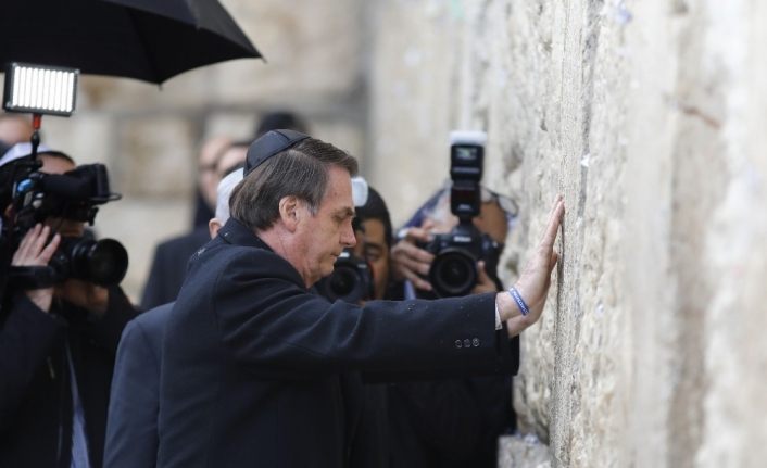 Brezilya Cumhurbaşkanı Bolsonaro “Ağlama Duvarı’nı” ziyaret etti