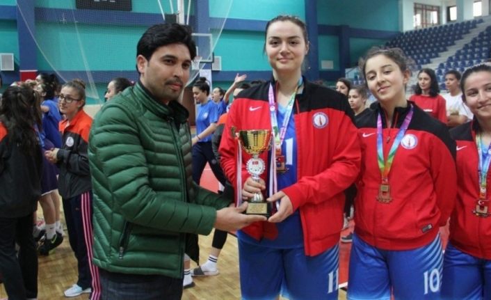 DPÜ Kadın Basketbol Takımı Süper Lig’e yükselme şansını kaybetti
