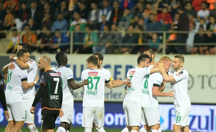 Konyaspor, 11 haftalık galibiyet hasretine son verdi