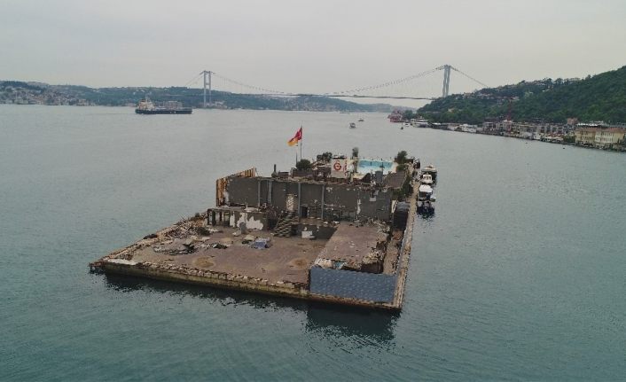 (ÖZEL) Galatasaray Adası sökülmeye başlandı
