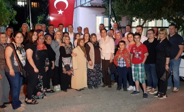 Şehit Mehmet Dinek ve ailesi Ramazan’da da unutulmadı