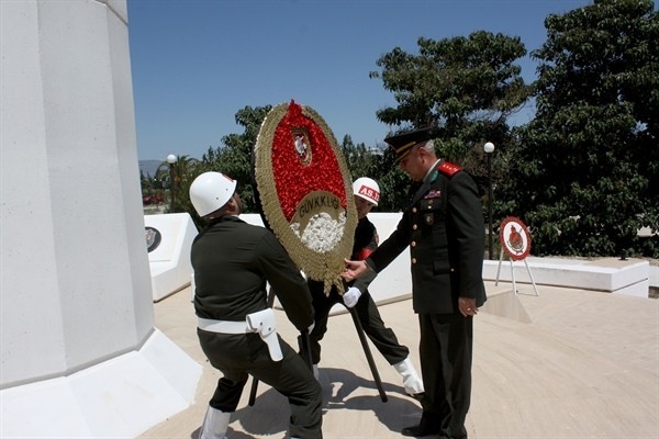 Kıbrıs’ın Fethi’nin 448’inci yılı KKTC’de törenlerle kutlanıyor