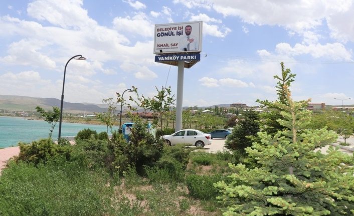 Edremit'te bir park ve iki yaşam merkezi yenilenerek isimleri değişti