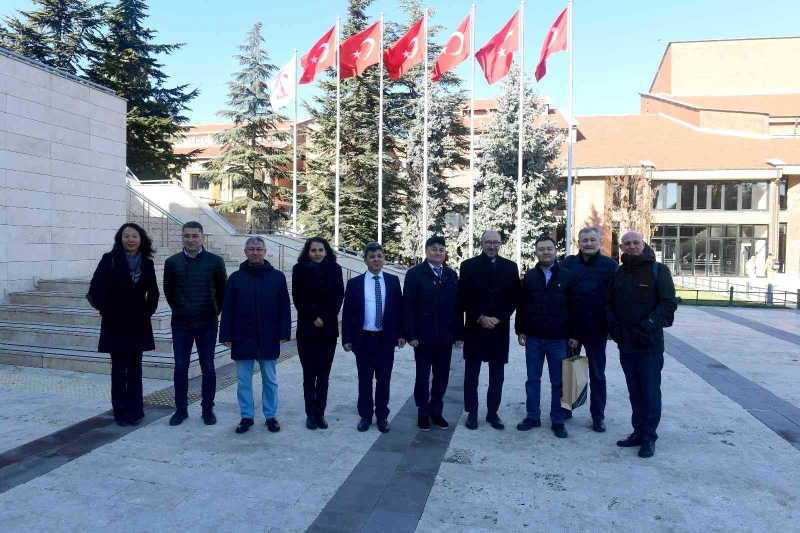 Kazakistan Esil Üniversitesi’nden Anadolu Üniversitesine ziyaret

