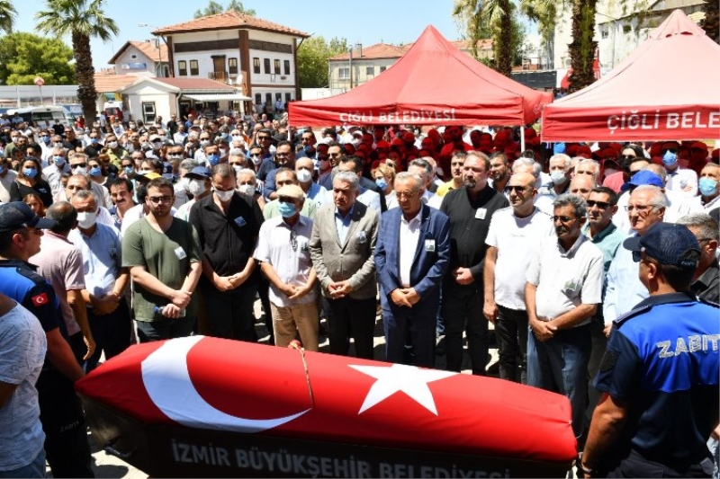 İzmir Çiğli’de eski Başkan Solak’a hüzünlü veda