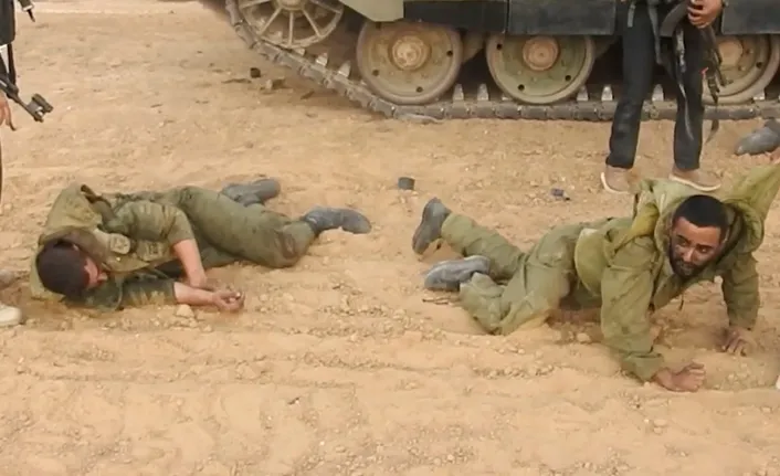 İsrail ordusunun tüm karizmasını bitiren kareler