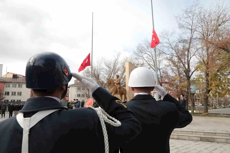 Ağrı’da Atatürk’ü anma töreni düzenlendi
