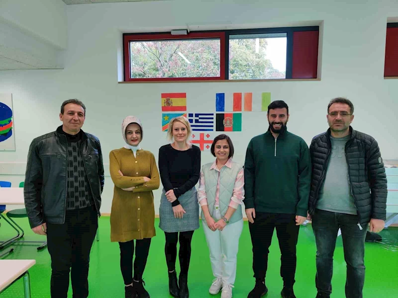 Erzincan’daki öğretmenlerin Avrupa yolculuğu
