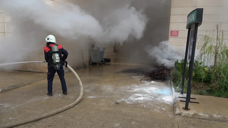 Derecik Devlet Hastanesi’nde deprem ve yangın tatbikatı yapıldı
