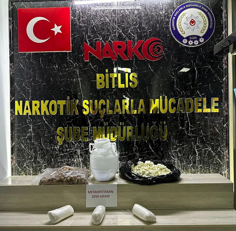 Bitlis’te 3 kilo 50 gram metamfetamin ele geçirildi
