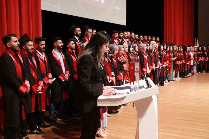 MAUN’da 2022-2023 akademik yılı mezuniyet töreni düzenlendi
