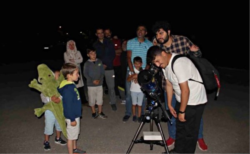 Perseid meteor yağmuru, Atatürk Üniversitesinde heyecanla izlendi
