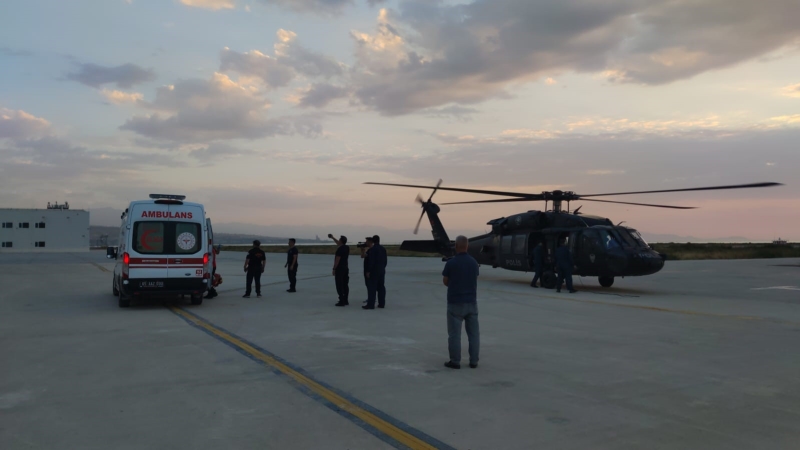 Van’da hamile kadın Skorsky helikopterle hastaneye ulaştırıldı
