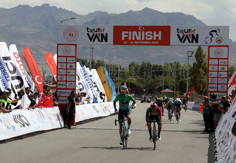 Van’da ‘Tour Of Van’ uluslararası bisiklet yarışı sona erdi
