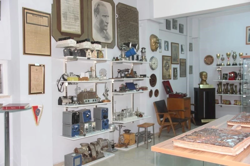 Tarihi Erzincan Lisesi’nde bulunan müze tarihe ışık tutuyor
