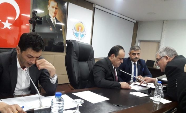 Adana Büyükşehir Belediye Meclisinde uyum