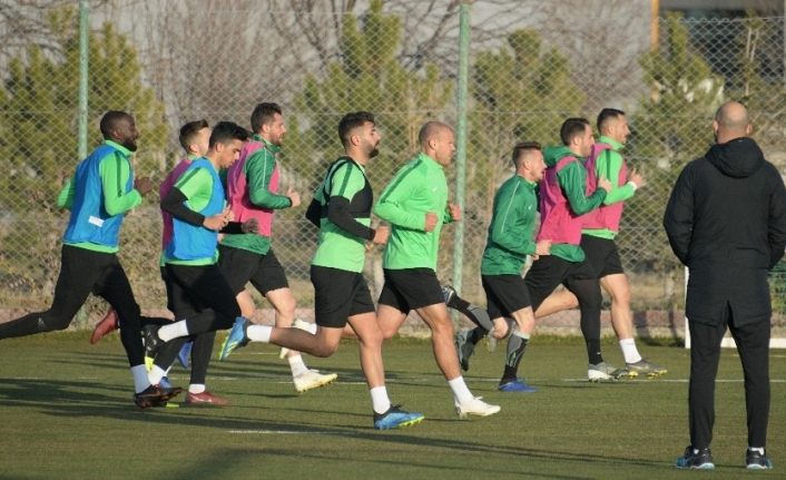 Atiker Konyaspor’un Kayserispor maçı hazırlıkları başladı
