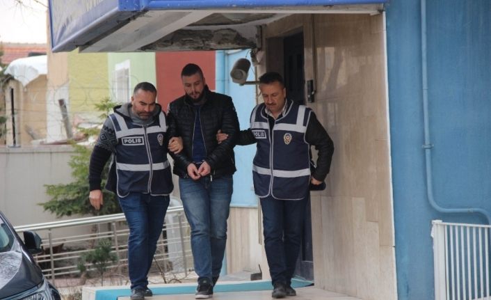 Interpol’ün aradığı 4 Rus vatandaşın katil zanlısı Konya’da yakalandı