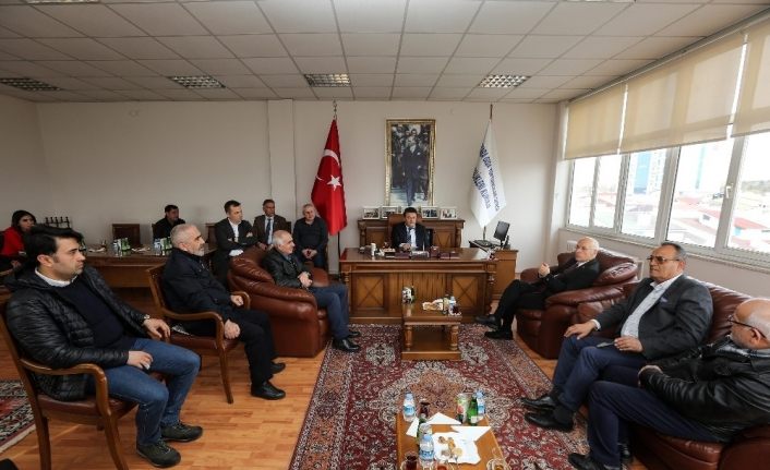 Başkan Yaşar: "Son dönemde yaşanan sıkıntılı süreci her ürünü dışarıdan ithal ederek atlatmamız mümkün değildir"