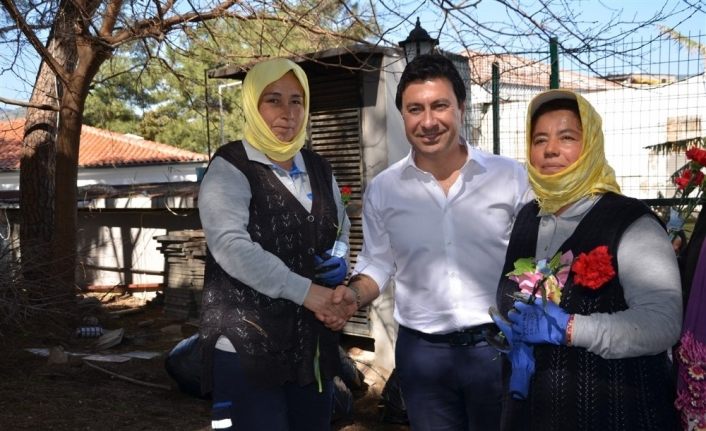CHP adayı Aras kadınlara söz verdi, imza attı