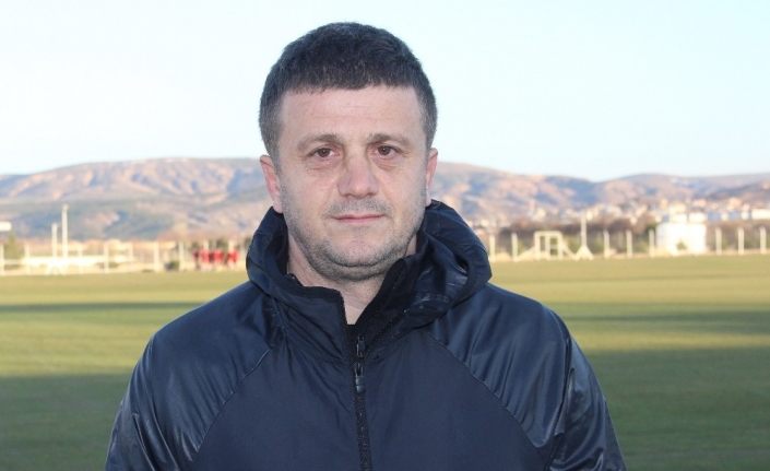 Hakan Keleş: "Yabancı sınırından çok kulüplerin maddi sorunlarını çözmek gerekiyor"