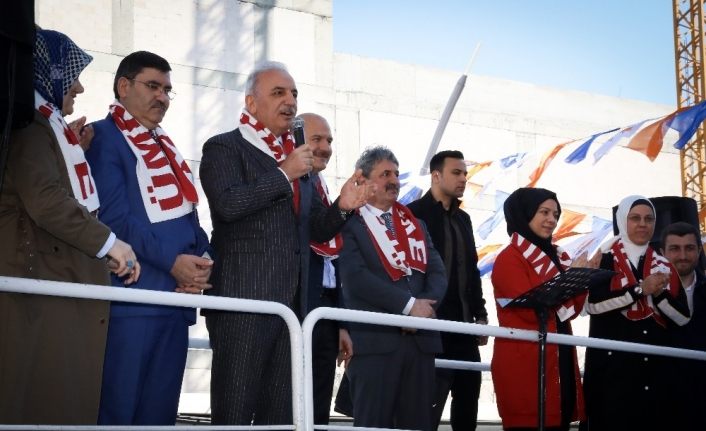 İçişleri Bakanı Soylu: “Şimdi başka bir kumpası Türkiye’nin üzerine getirmeye çalışıyorlar”