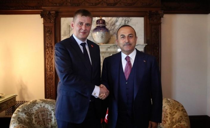 Bakan Çavuşoğlu, Çekya Dışişleri Bakanı Petricek ile görüştü