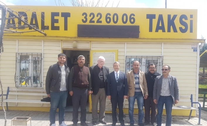Başkan Tahmazoğlu, taksicileri ziyaret etti