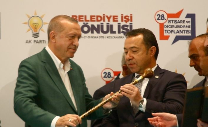 Cumhurbaşkanı Erdoğan: “Bu tür safralardan kurtulduğumuz için rahat olalım”
