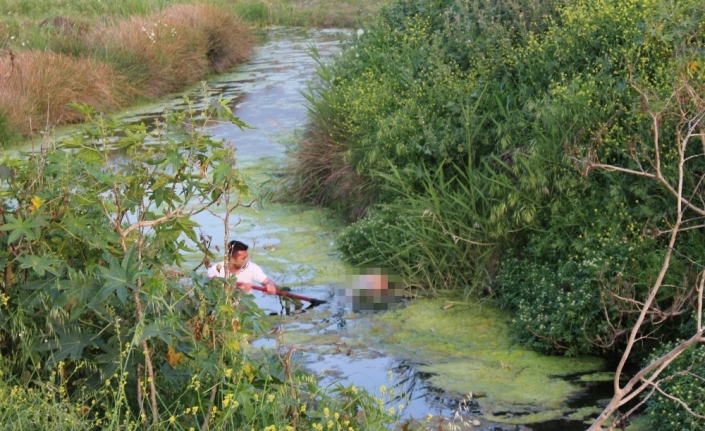 İskenderun’da atık su kanalında bir erkek cesedi bulundu