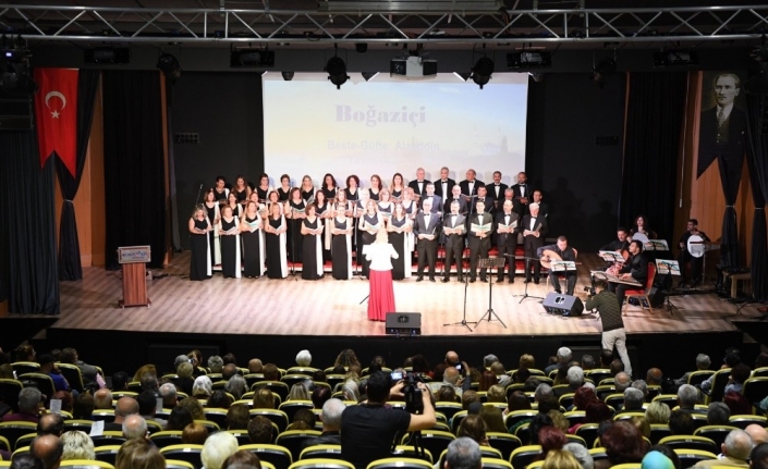 Konyaaltı Türk Sanat Müziği Korosundan konser