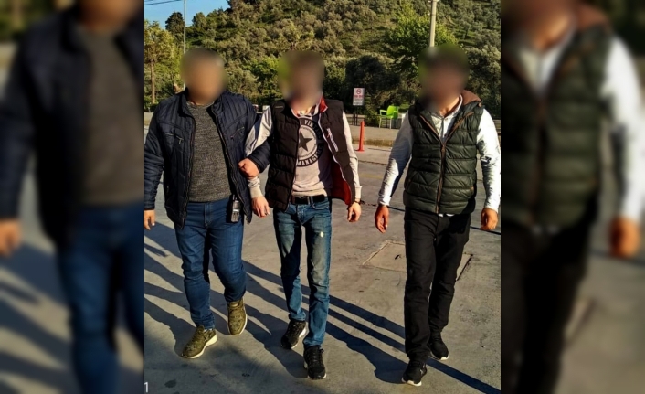 Kuşadası’nda kesinleşmiş hapis cezaları bulunan 2 kişi tutuklandı