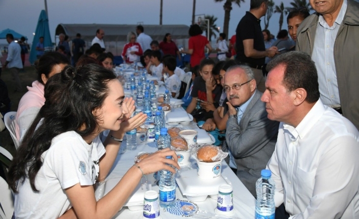 Başkan Seçer, 19 Mayıs’ta gençlerle iftar yemeğine katıldı