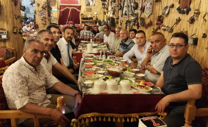 Eskişehir’de yaşayan Çeltikliler iftar sofrasında buluştular