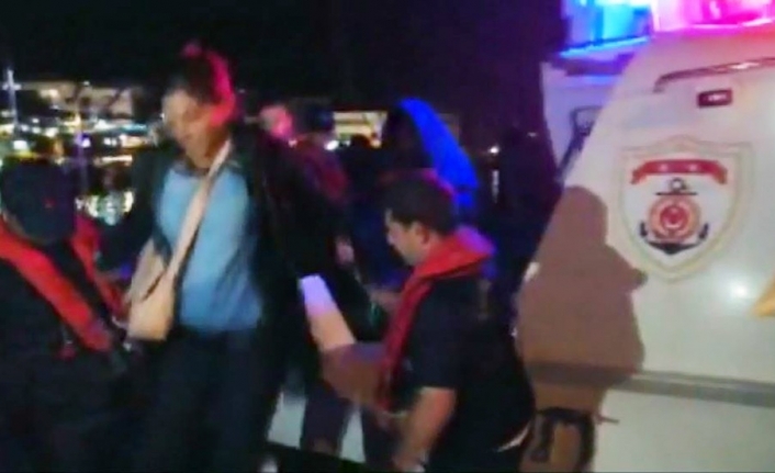 Marmaris’te lastik botta 15 düzensiz göçmen yakalandı