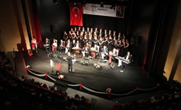 Muğla Türk Musikisi Derneği Korosu konserine yoğun ilgi