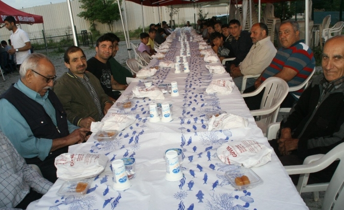 Türkiye Diyanet Vakfı Devrek Şubesinden iftar programı