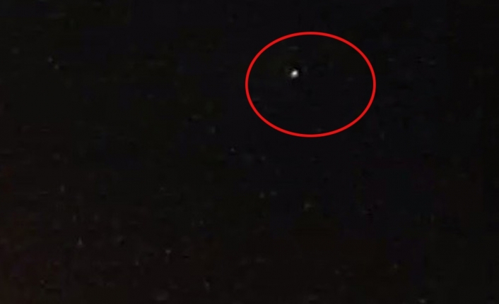 UFO gördüğünü zanneden köylünün çektiği videoya sosyal medyada büyük ilgi