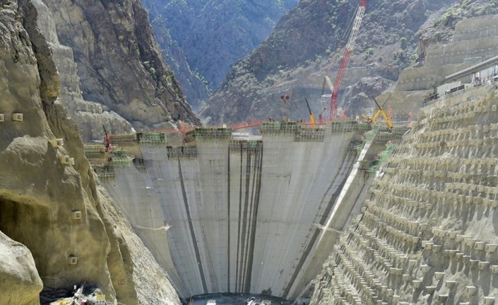 Yusufeli Barajı tamamlandığında 600 bin kişinin elektrik ihtiyacını karşılayacak