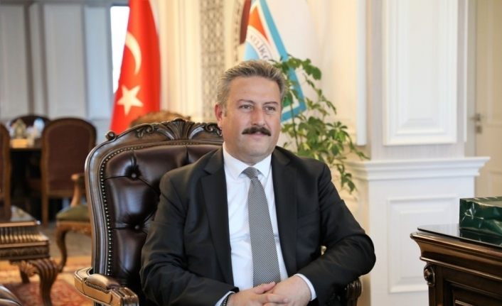 Başkan Dr. Mustafa Palancıoğlu:  "Melikgazi Teknoloji Ortaokulu ve Lisesi Hayırlı olsun”