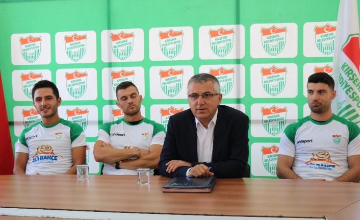 Kırşehir Belediyespor, transfer çalışmalarına başladı