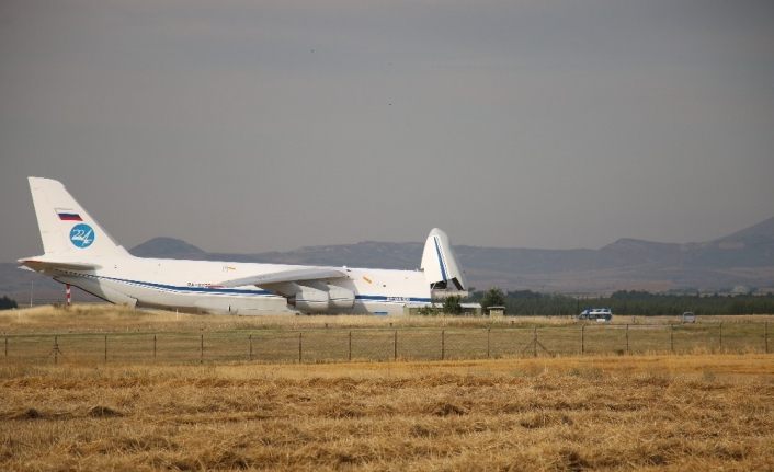 S-400 teslimatında beşinci uçak Mürted’e indi
